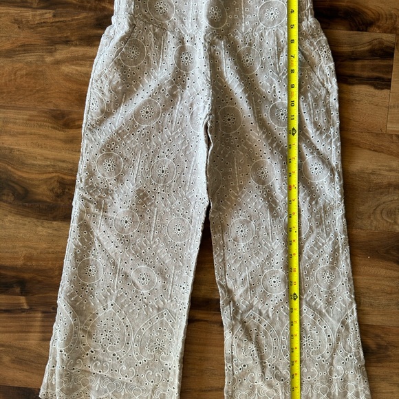 Sundance XS Bohemian Scallop Capri Crop Pant. Beige, Cream, light brown. NWOT - Picture 6 of 12